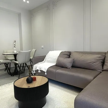 Albania Dream Baazar V Apartment *